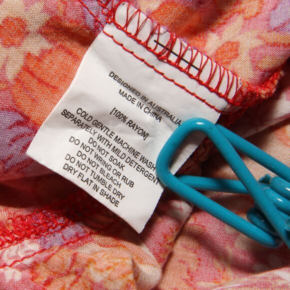 Abel the Label Floral Peasant Tiered Dress Size Small Front slit. - Picture 10 of 10